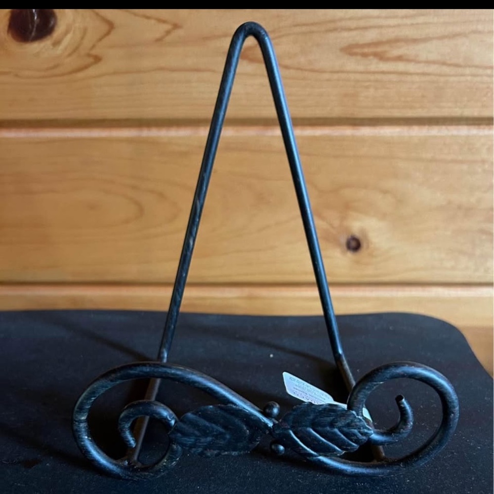 Demdaco Chocolate Berries Iron Easel